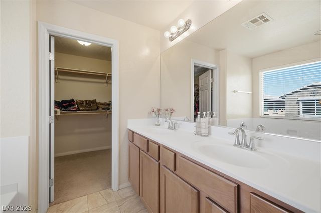 344 Botanic Gardens Drive, Las Vegas, NV 89148