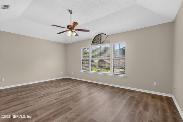 5407 FT CAROLINE Road, Jacksonville, FL 32277