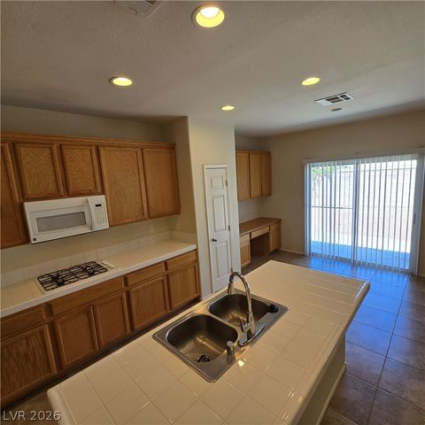 9234 Kingston Road, Henderson, NV 89074