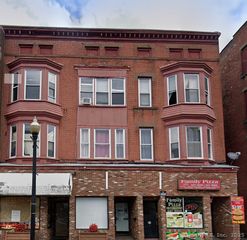 81 West Main Street 8, Meriden, CT 06451