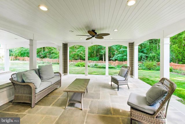 8825 STARK RD, Annandale, VA 22003