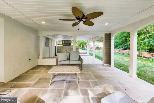 8825 STARK RD, Annandale, VA 22003