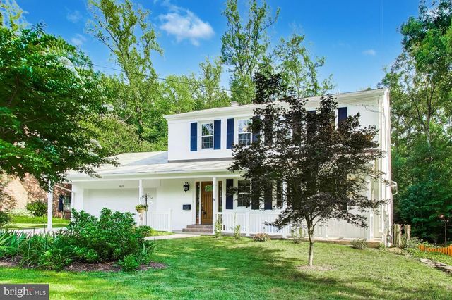 8825 STARK RD, Annandale, VA 22003