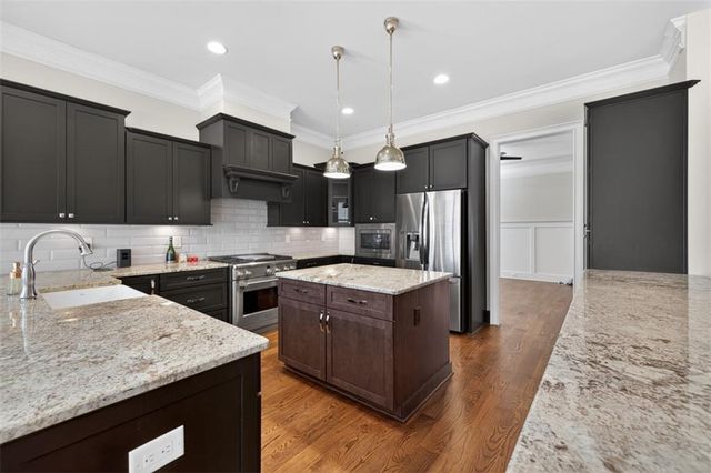 1320 Atherton Park, Roswell, GA 30076