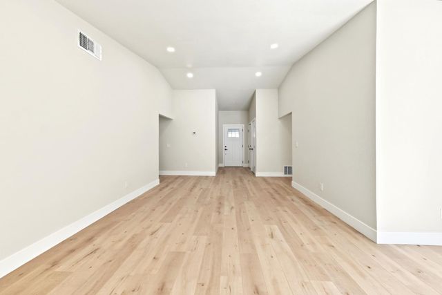 4100 Tallyho Dr, Sacramento, CA 95826