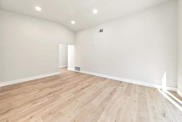 4100 Tallyho Dr, Sacramento, CA 95826