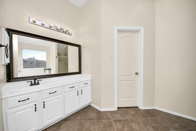 20318 Mammoth Falls Drive, Tomball, TX 77375