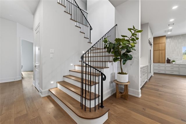 515 W 33rd Street, Houston, TX 77018