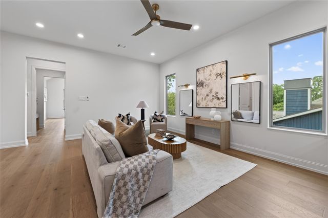 515 W 33rd Street, Houston, TX 77018