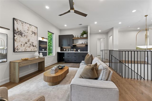 515 W 33rd Street, Houston, TX 77018