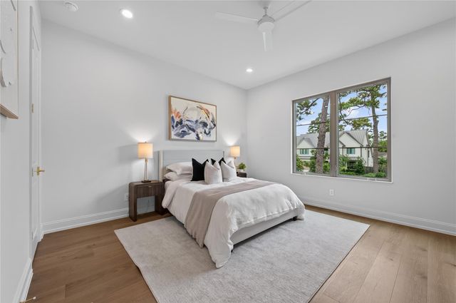 515 W 33rd Street, Houston, TX 77018