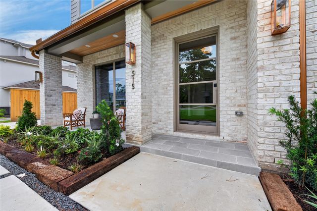 515 W 33rd Street, Houston, TX 77018