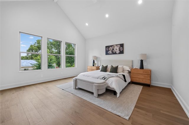 515 W 33rd Street, Houston, TX 77018