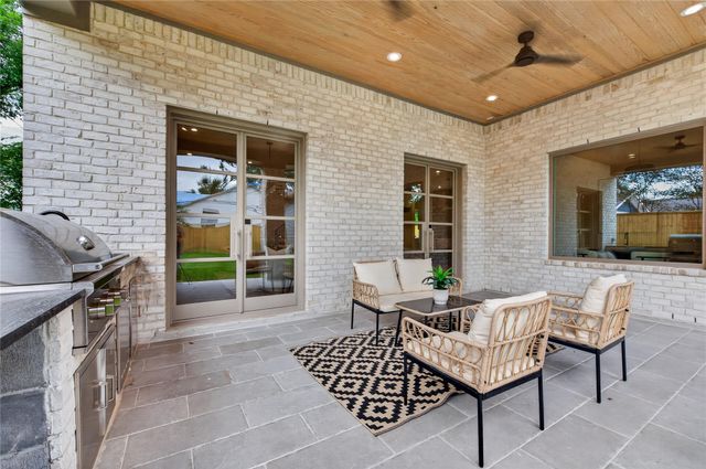 515 W 33rd Street, Houston, TX 77018