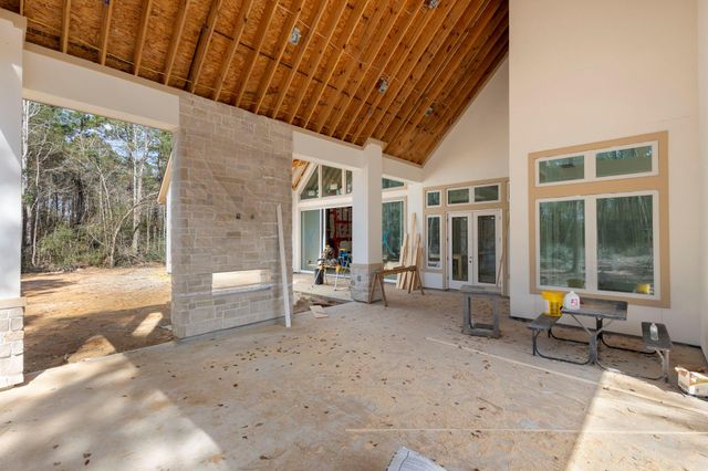 7413 High Meadow Ridge Drive, Montgomery, TX 77316