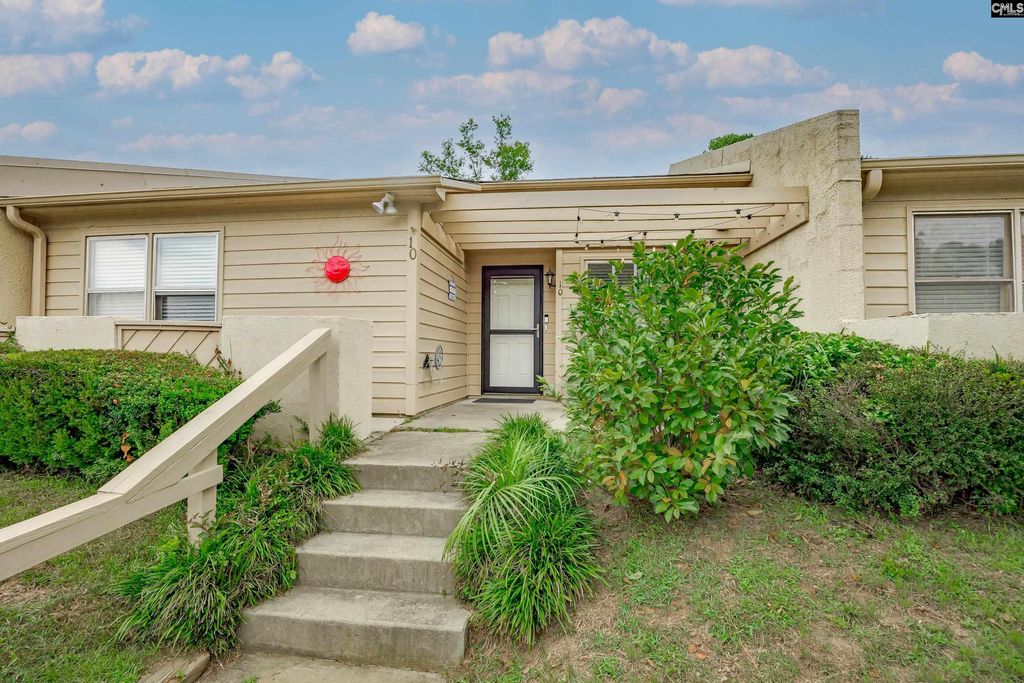 10 Boardwalk Lane, Lexington, SC 29072