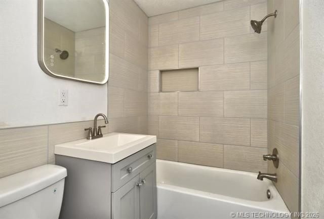3153 N Lansing Place, Tulsa, OK 74106