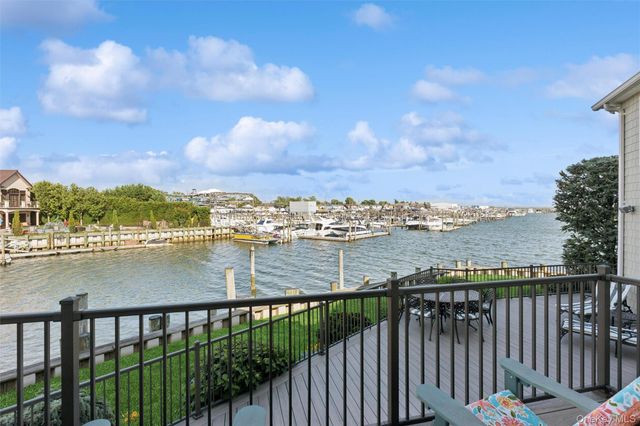 2935 Bay Drive, Merrick, NY 11566