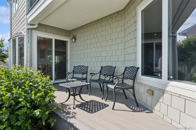 2935 Bay Drive, Merrick, NY 11566