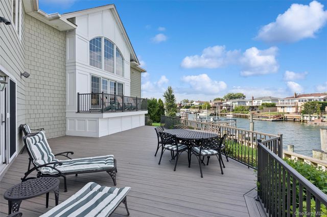 2935 Bay Drive, Merrick, NY 11566