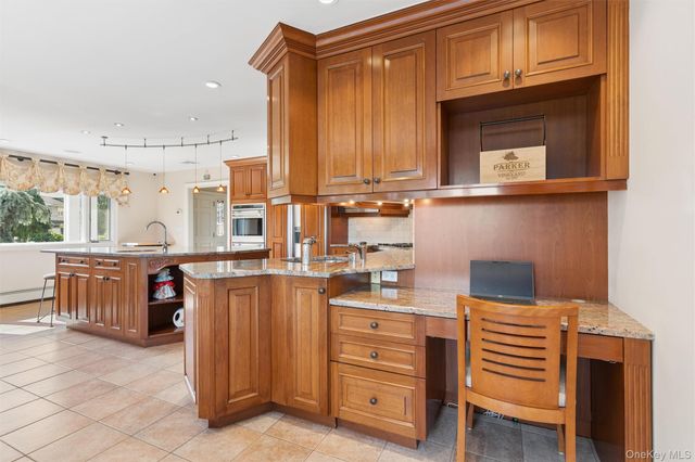 2935 Bay Drive, Merrick, NY 11566