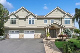2935 Bay Drive, Merrick, NY 11566
