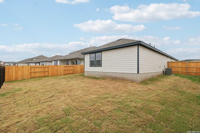 510 Salamander, San Marcos, TX 78666