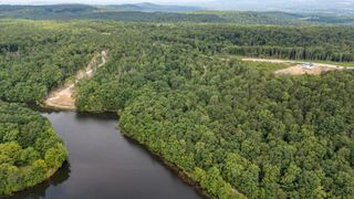 2148 Topside Drive, Spencer, TN 38585