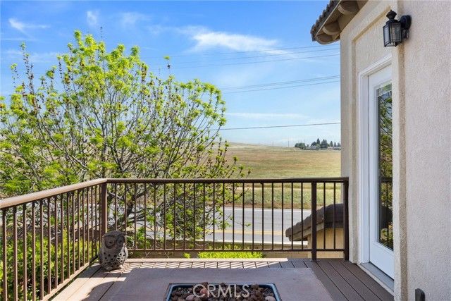 6119 Pilar Way, Bakersfield, CA 93306