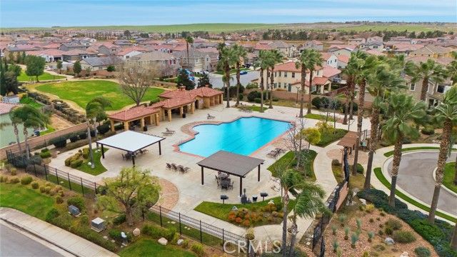 6119 Pilar Way, Bakersfield, CA 93306