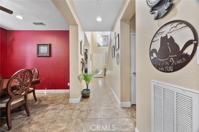 6119 Pilar Way, Bakersfield, CA 93306