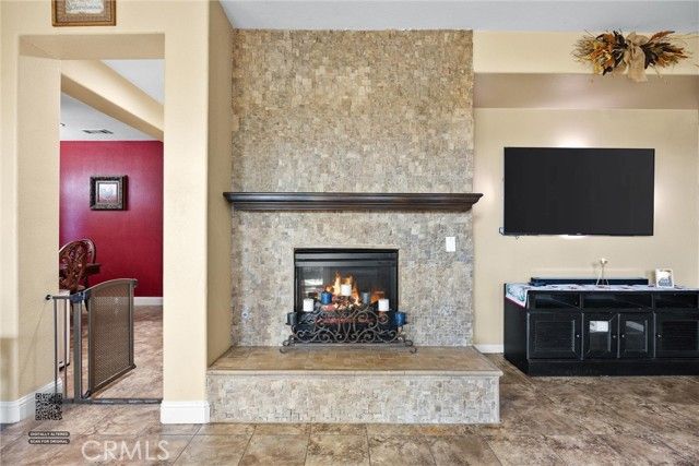 6119 Pilar Way, Bakersfield, CA 93306