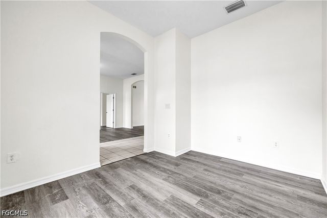 1413 SW 3rd AVE, Cape Coral, FL 33991