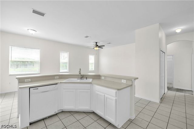 1413 SW 3rd AVE, Cape Coral, FL 33991