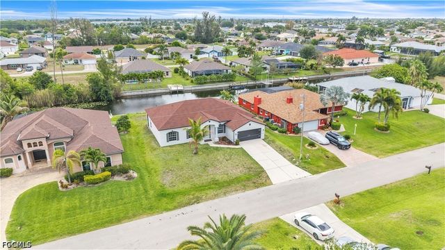 1413 SW 3rd AVE, Cape Coral, FL 33991