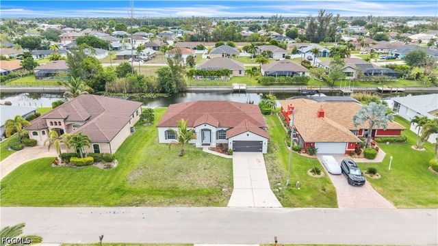 1413 SW 3rd AVE, Cape Coral, FL 33991