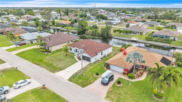 1413 SW 3rd AVE, Cape Coral, FL 33991