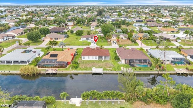 1413 SW 3rd AVE, Cape Coral, FL 33991