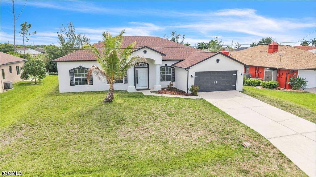 1413 SW 3rd AVE, Cape Coral, FL 33991