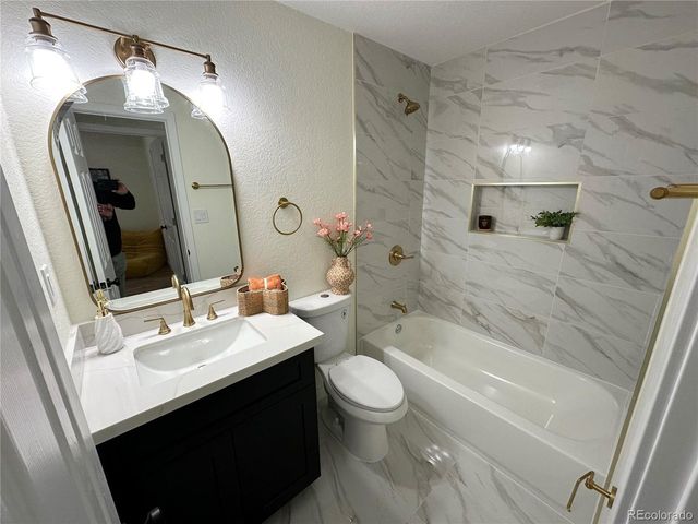 2560 S Sable Way, Aurora, CO 80014