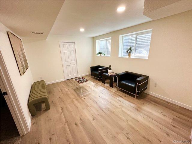 2560 S Sable Way, Aurora, CO 80014