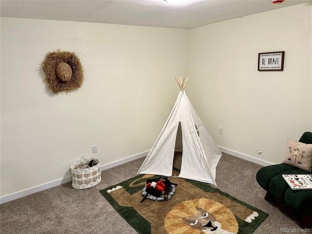 2560 S Sable Way, Aurora, CO 80014