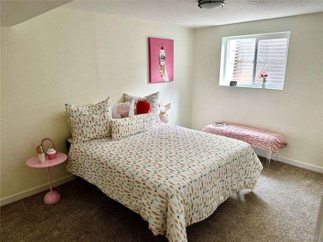 2560 S Sable Way, Aurora, CO 80014