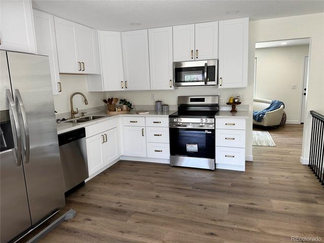 2560 S Sable Way, Aurora, CO 80014