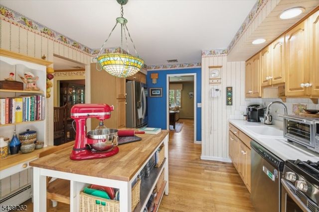 507 Terhune Ter, Wyckoff Twp., NJ 07481