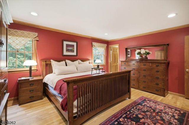 507 Terhune Ter, Wyckoff Twp., NJ 07481