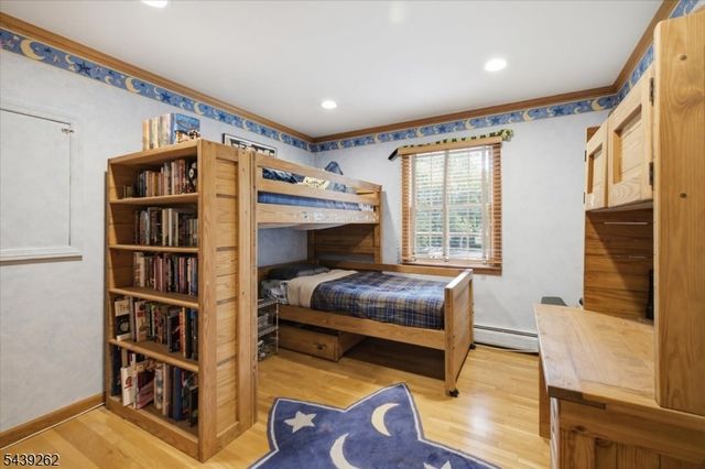 507 Terhune Ter, Wyckoff Twp., NJ 07481