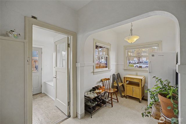 841 Red Apple Road, Wenatchee, WA 98801