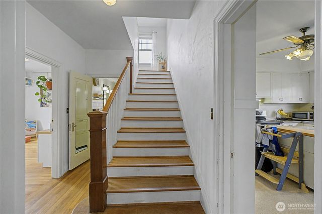 841 Red Apple Road, Wenatchee, WA 98801