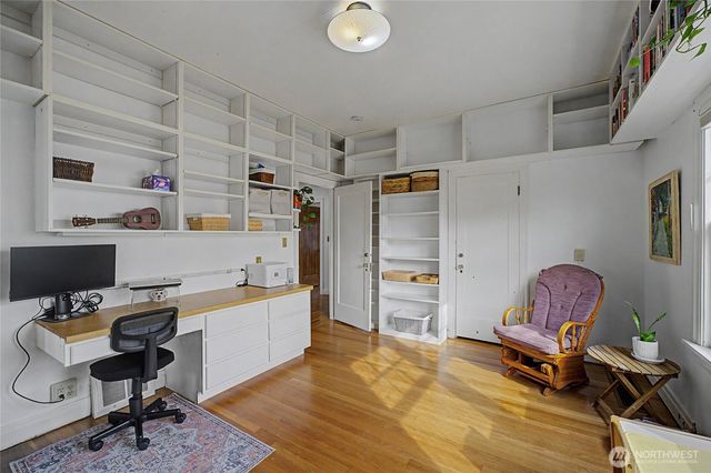 841 Red Apple Road, Wenatchee, WA 98801